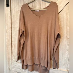 Like new! Camel colored sweater